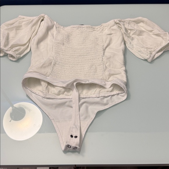 Abercrombie & Fitch Off the Shoulder Bodysuit - Picture 3 of 5